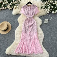 Luxury Lace Mermaid Dress Short Sleeve Round Neck Rhinestone Embellished Slim Fit Evening Gown for Formal Events