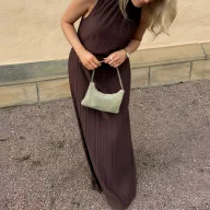 Elegant Striped Maxi Dress for Women Sleeveless Summer Fashion High End Feel Perfect for Parties and Events