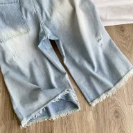 High Waisted Distressed Denim Capris for Women Lightweight Relaxed Fit Slimming Style Casual Summer Wear Wholesale