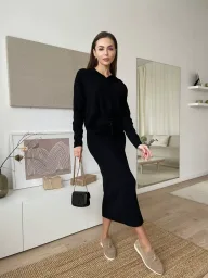 Knitted Two Piece Set for Women Soft Fabric with Split Sweater and Tie Waist Skirt Casual Autumn Winter Wear Wholesale