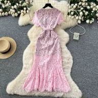 Luxury Lace Mermaid Dress Short Sleeve Round Neck Rhinestone Embellished Slim Fit Evening Gown for Formal Events