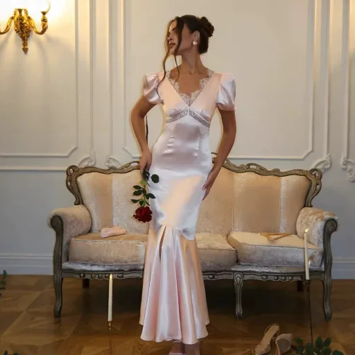 Bodycon Mermaid Dress V Neck Lace Detail Elegant Satin Fabric Perfect for Formal Events