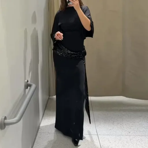 Elegant Black Formal Long Dress with High Waist Long Sleeves Solid Pattern for Special Occasions Elegant Black Formal Long Dress with High Waist Long Sleeves Solid Pattern for Special Occasions