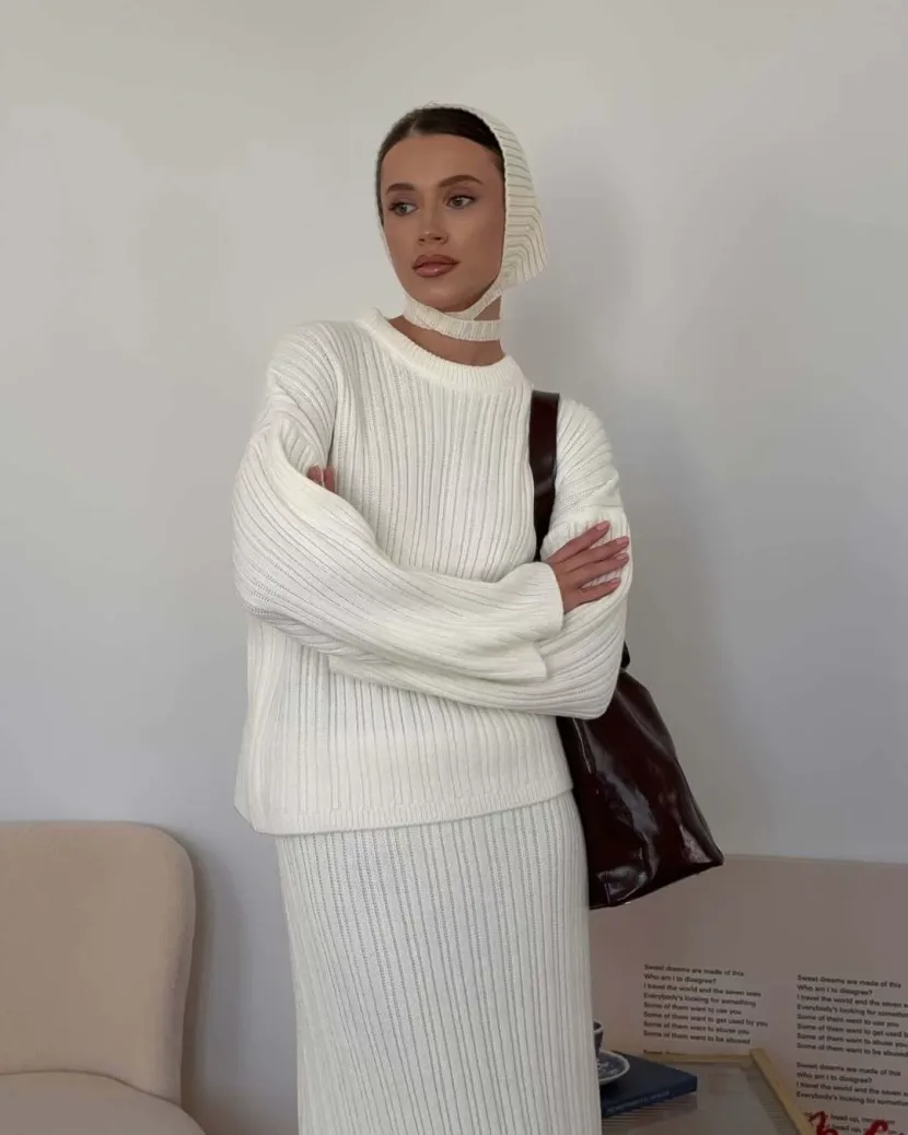 Womens Autumn Winter Solid Color Crew Neck Cable Knit Sweater Set with Wide Leg Pants and Scarf Wholesale Womens Autumn Winter Solid Color Crew Neck Cable Knit Sweater Set with Wide Leg Pants and Scarf Wholesale