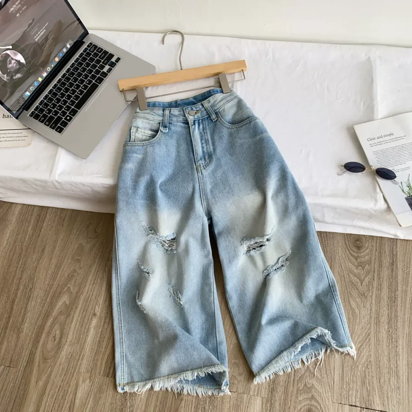 High Waisted Distressed Denim Capris for Women Lightweight Relaxed Fit Slimming Style Casual Summer Wear Wholesale